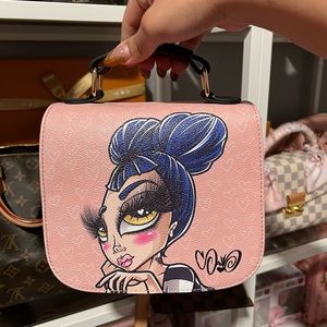 Sand one artist crossbody bag